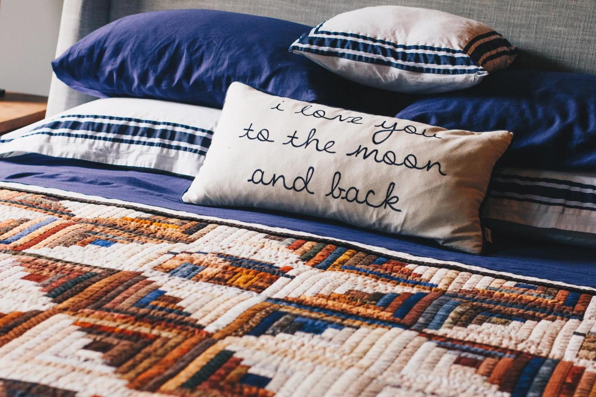 Northern Lights Mansion Bed and breakfast